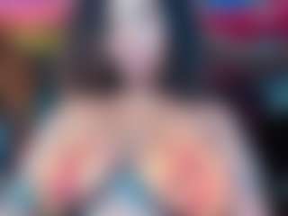Live cam show with Eli Grey - Ebony Shaved Pussy on Hubzter Live