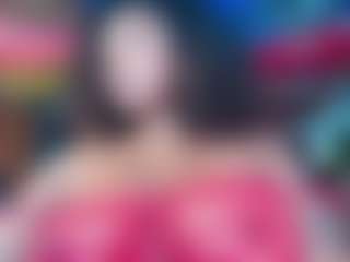 Live cam show with Eli Grey - Tease Mature on xxxlivecams.org