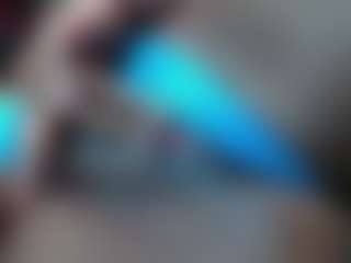 Live cam show with Eli Grey - Strip Curvy on Camming Site