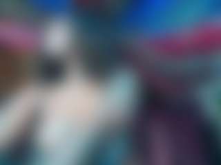 Live cam show with Eli Grey - Latina Toys on Livezox | colombia