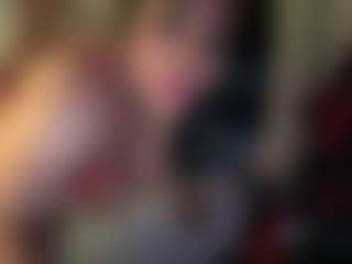 Live cam show with DanielleJens - Brown Eyes on Stripli.com