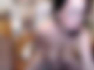 kendramom MILF webcam performer live streaming