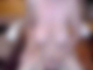 kendramom's Live Sex Cam Show