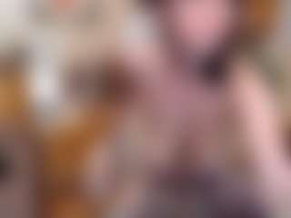 kendramom's Live Sex Cam Show