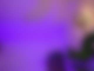 Live cam show with Laauura - Public Curvy on Camming Site