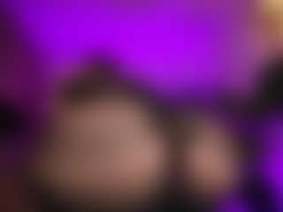 Live cam show with Laauura - Pov on Streamer API