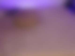 Live cam show with Laauura - Handjob on LiveSexCams6