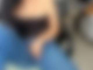 emilybrowm's Live Sex Cam Show