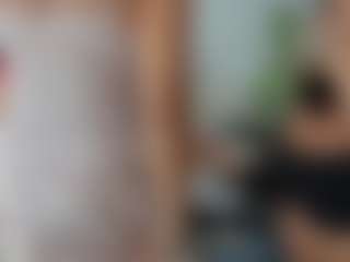 emilybrowm's Live Sex Cam Show