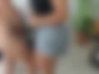 emilybrowm's Live Sex Cam Show