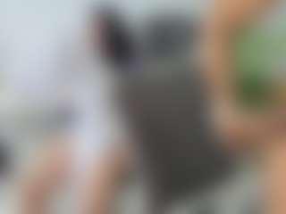 emilybrowm's Live Sex Cam Show