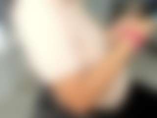 emilybrowm's Live Sex Cam Show