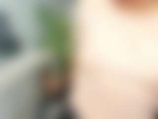 emilybrowm's Live Sex Cam Show