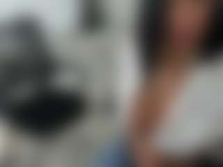 emilybrowm's Live Sex Cam Show