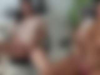 emilybrowm's Live Sex Cam Show