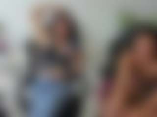 emilybrowm's Live Sex Cam Show