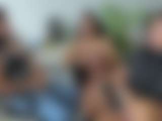 emilybrowm's Live Sex Cam Show