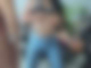 emilybrowm's Live Sex Cam Show