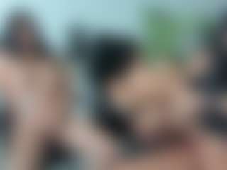 emilybrowm's Live Sex Cam Show