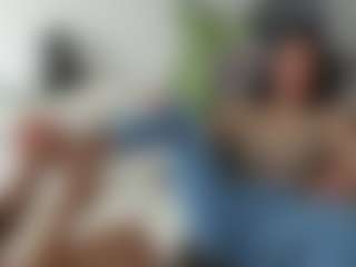 emilybrowm's Live Sex Cam Show