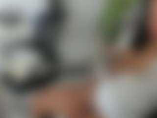 emilybrowm's Live Sex Cam Show