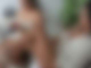 emilybrowm's Live Sex Cam Show