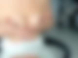 emilybrowm's Live Sex Cam Show