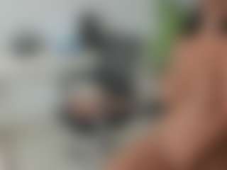 emilybrowm's Live Sex Cam Show