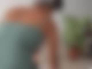 emilybrowm's Live Sex Cam Show