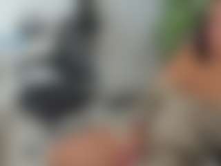 emilybrowm's Live Sex Cam Show