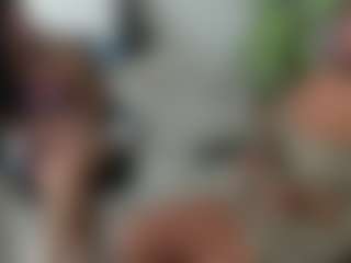emilybrowm's Live Sex Cam Show