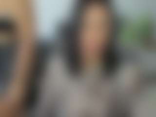 emilybrowm's Live Sex Cam Show