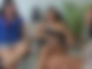 emilybrowm's Live Sex Cam Show