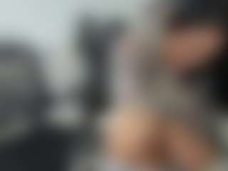 emilybrowm's Live Sex Cam Show