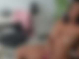 emilybrowm's Live Sex Cam Show