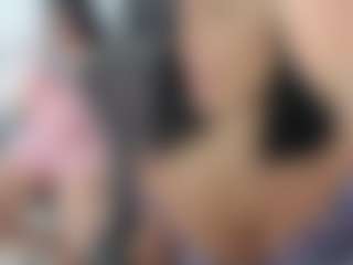 emilybrowm's Live Sex Cam Show
