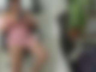 emilybrowm's Live Sex Cam Show