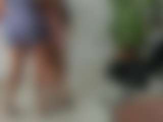 emilybrowm's Live Sex Cam Show