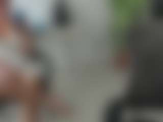 emilybrowm's Live Sex Cam Show