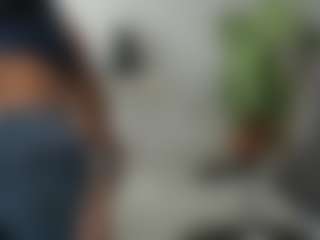 emilybrowm's Live Sex Cam Show