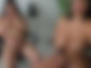 emilybrowm's Live Sex Cam Show