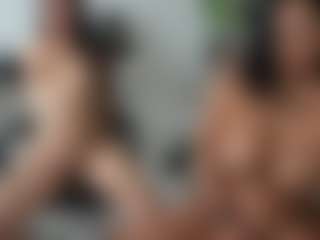 emilybrowm's Live Sex Cam Show