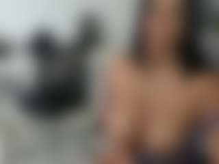 emilybrowm's Live Sex Cam Show