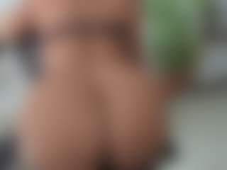 emilybrowm's Live Sex Cam Show