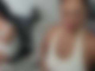 emilybrowm's Live Sex Cam Show