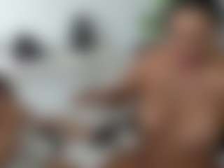 emilybrowm's Live Sex Cam Show