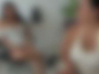 emilybrowm's Live Sex Cam Show