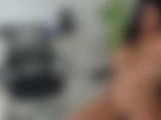 emilybrowm's Live Sex Cam Show