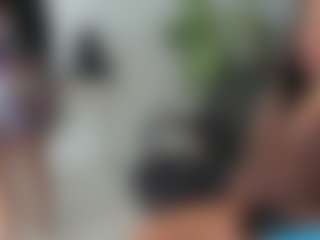 emilybrowm's Live Sex Cam Show