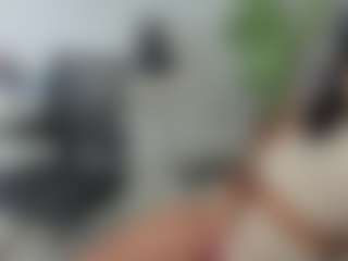 Live cam show with emilybrowm - Big Tits on CamClone